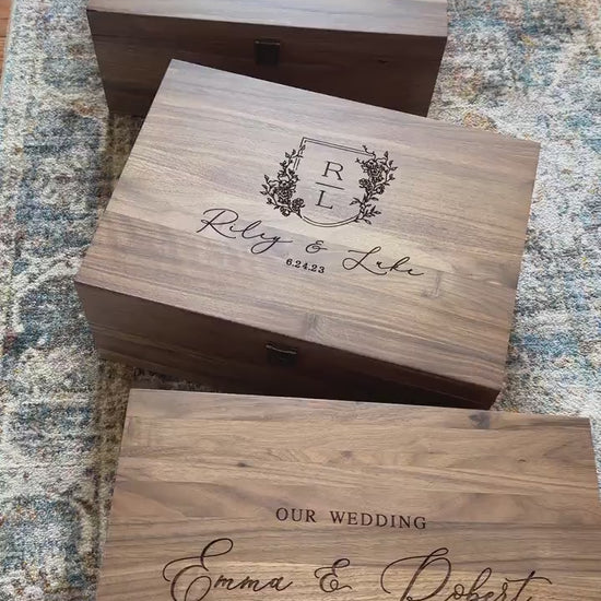Personalized Walnut Keepsake Box, Wedding Memory Box, Wedding Keepsake Box, Anniversary Gift, Bridal Shower Gift, Gift For Couple